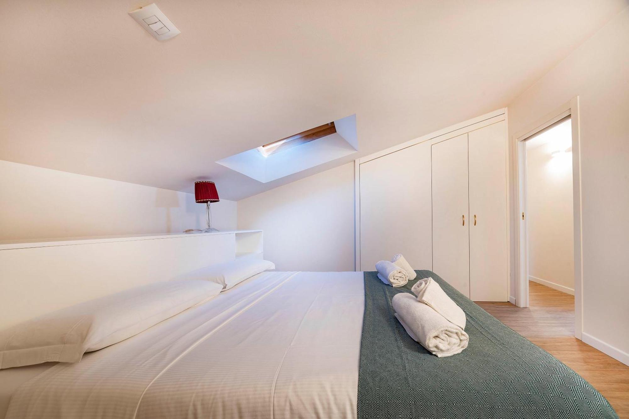 Italianflat - Sweet Mansarda In Corso Porta Nuova Apartment *