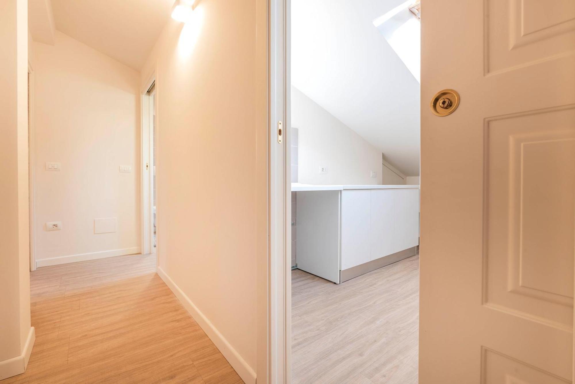 Italianflat - Sweet Mansarda In Corso Porta Nuova Verona